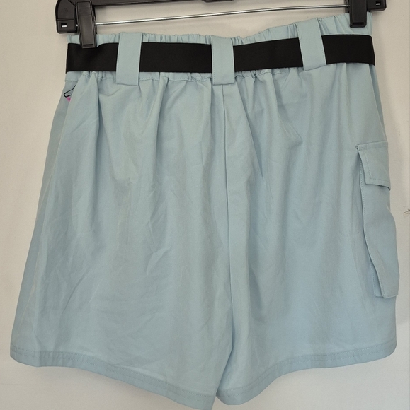 Forever 21 Light Blue Women's Shorts with Black Belt - Picture 2 of 5